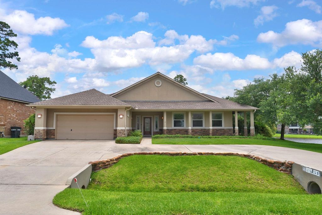 25211 Hideaway Run Drive, Spring, TX 77389
