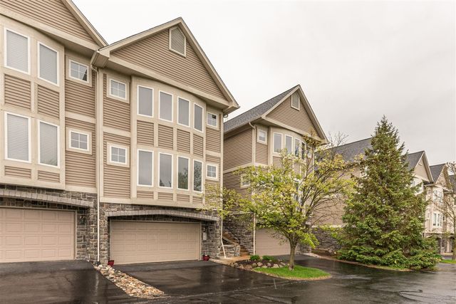 215 Old Creek Drive, Saline, MI 48176