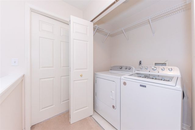 215 Old Creek Drive, Saline, MI 48176
