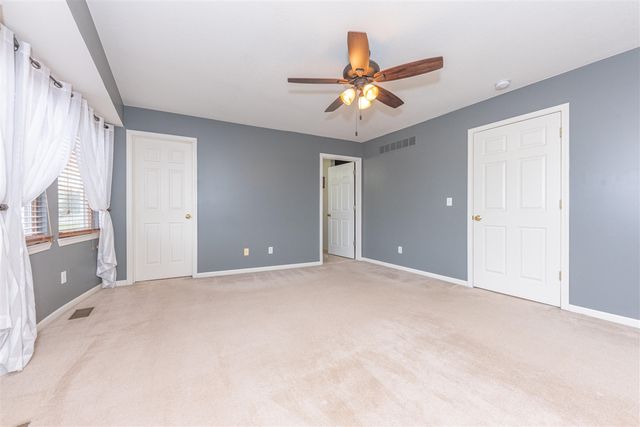 215 Old Creek Drive, Saline, MI 48176