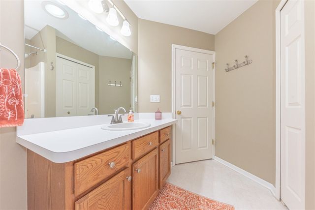 215 Old Creek Drive, Saline, MI 48176