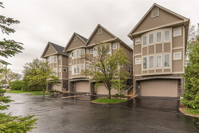215 Old Creek Drive, Saline, MI 48176