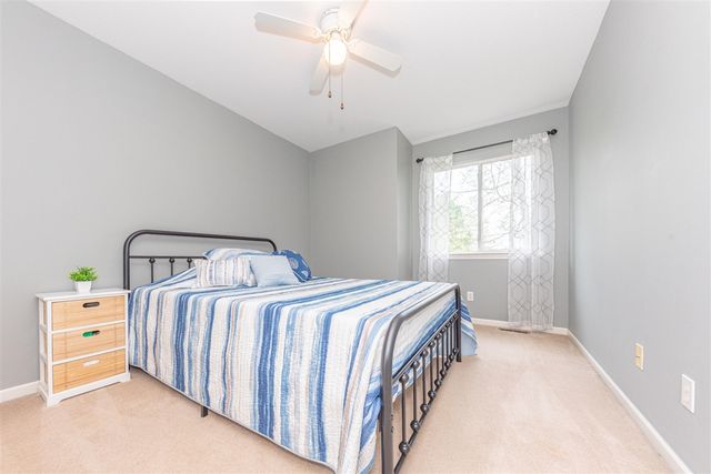 215 Old Creek Drive, Saline, MI 48176