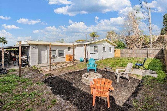 5960 89TH AVENUE N, Pinellas Park, FL 33782