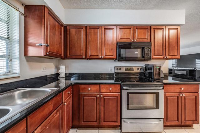 5960 89TH AVENUE N, Pinellas Park, FL 33782