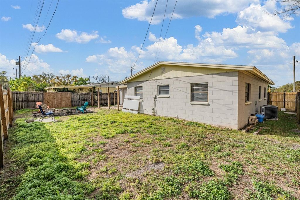 Image 28 of property listing at 5960 89TH AVENUE N, Pinellas Park, FL 33782