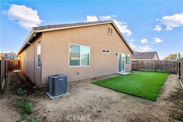 453 Daffodil Drive, Merced, CA 95341