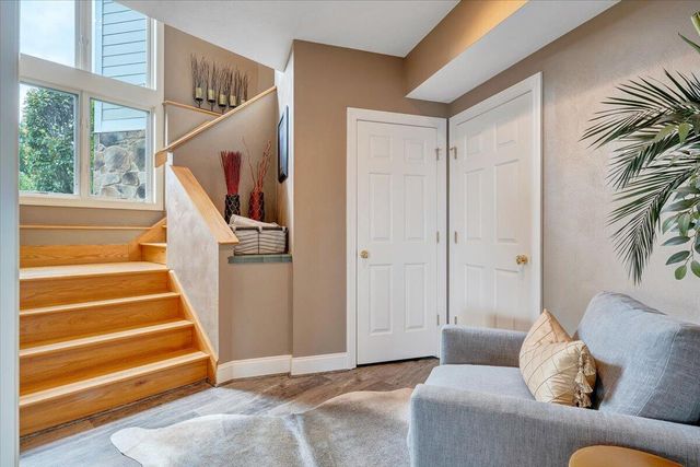 9695 Airpoint RD, Bent Mountain, VA 24059