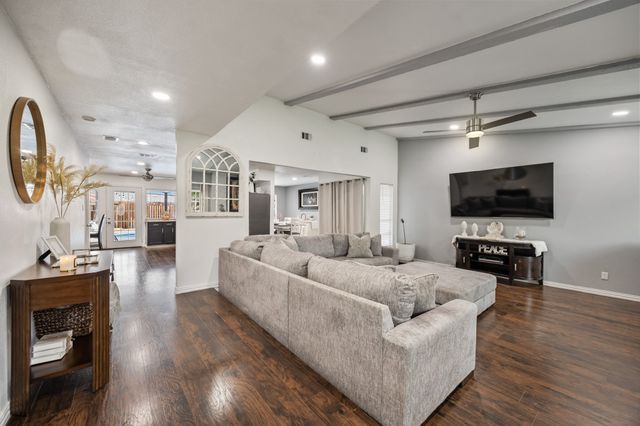 2709 High Plateau Drive, Garland, TX 75044