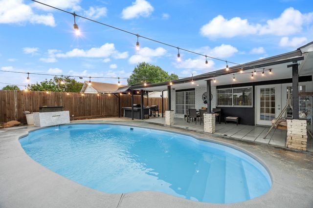 2709 High Plateau Drive, Garland, TX 75044