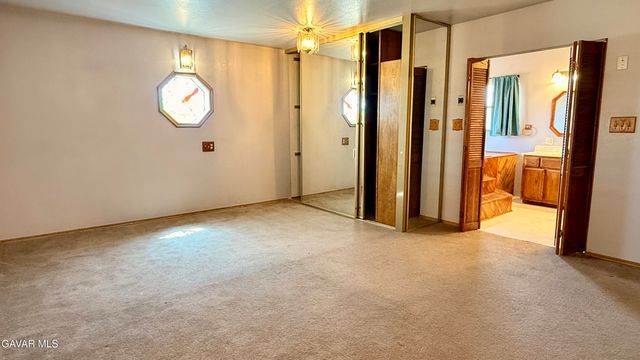 4636 E Avenue H, Lancaster, CA 93535