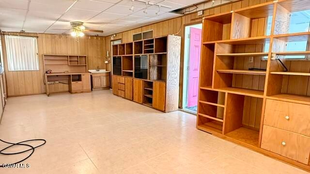 4636 E Avenue H, Lancaster, CA 93535