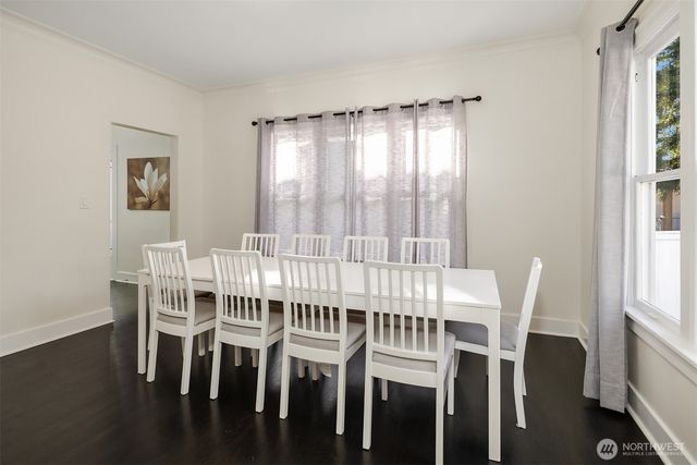 250 NE 50th Street, Seattle, WA 98105