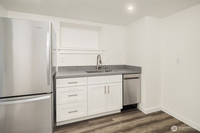250 NE 50th Street, Seattle, WA 98105