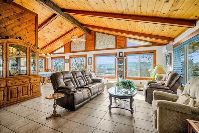 3774 Leal Drive, Lakeport, CA 95453