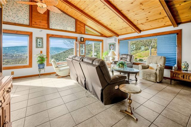 3774 Leal Drive, Lakeport, CA 95453