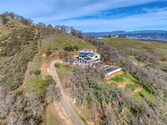 3774 Leal Drive, Lakeport, CA 95453