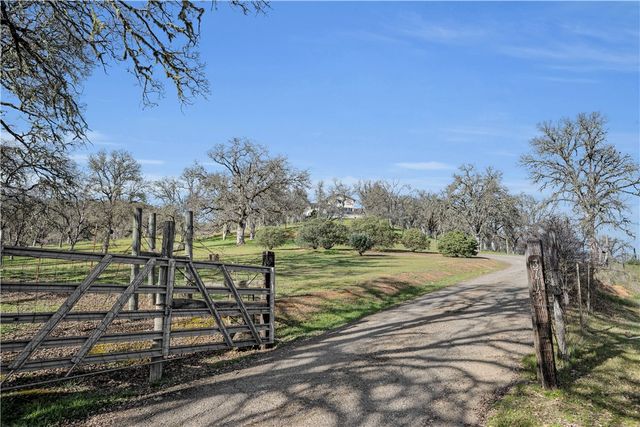 3774 Leal Drive, Lakeport, CA 95453