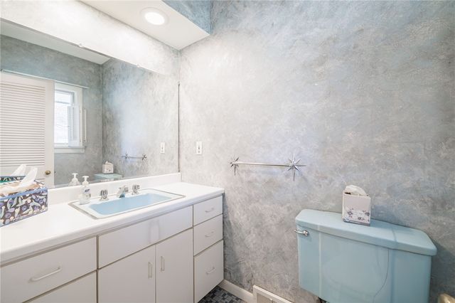 53 Pleasant Way, Perinton, NY 14526