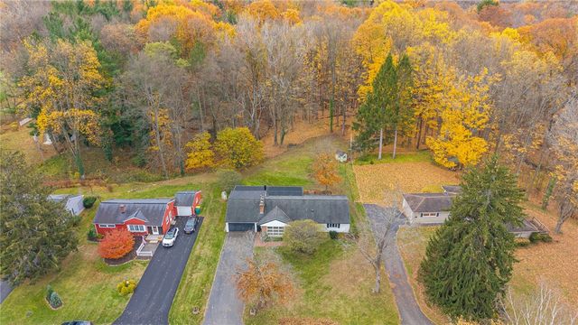 53 Pleasant Way, Perinton, NY 14526