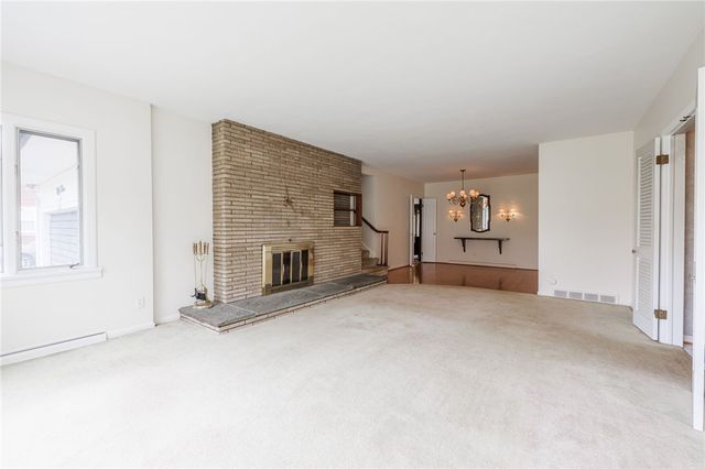 53 Pleasant Way, Perinton, NY 14526