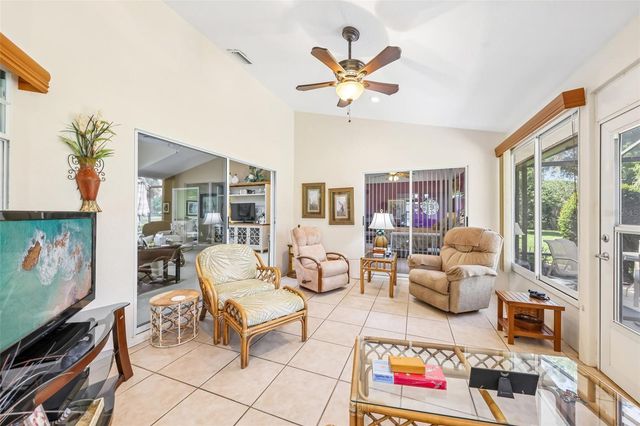 623 JUNIPER WAY, Tavares, FL 32778