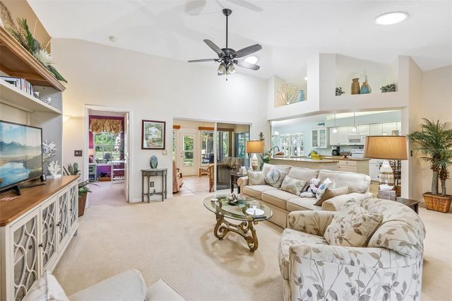 623 JUNIPER WAY, Tavares, FL 32778
