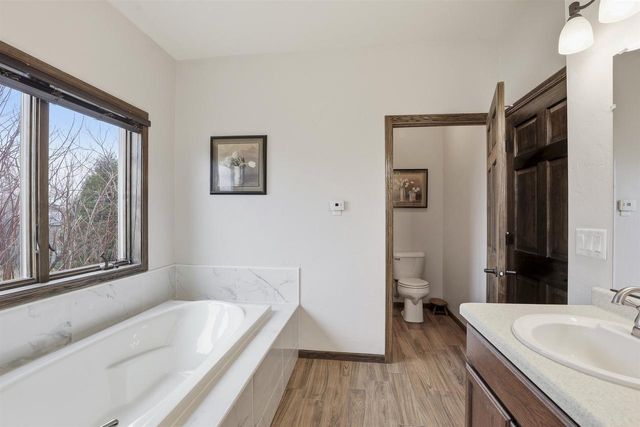 N9005 BLACKOAK STREET, Menasha, WI 54952