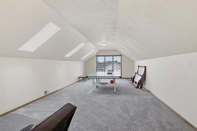 N9005 BLACKOAK STREET, Menasha, WI 54952