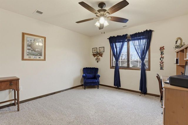 N9005 BLACKOAK STREET, Menasha, WI 54952