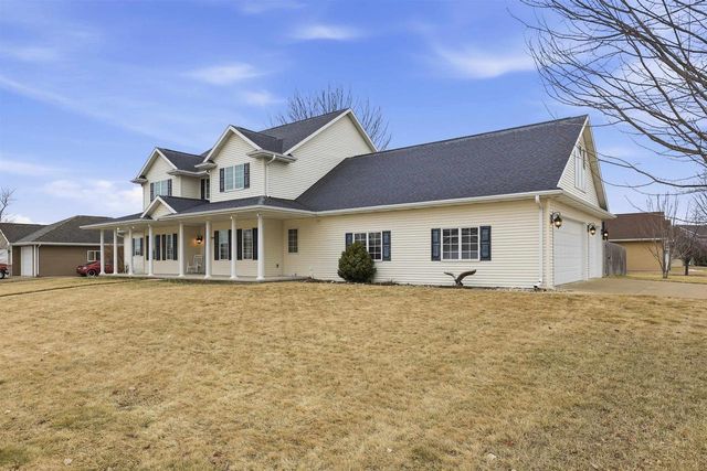 N9005 BLACKOAK STREET, Menasha, WI 54952