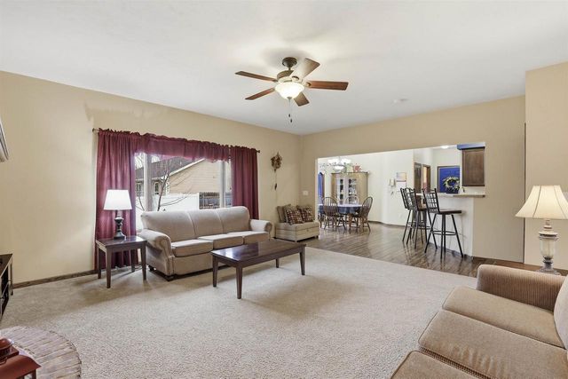 N9005 BLACKOAK STREET, Menasha, WI 54952