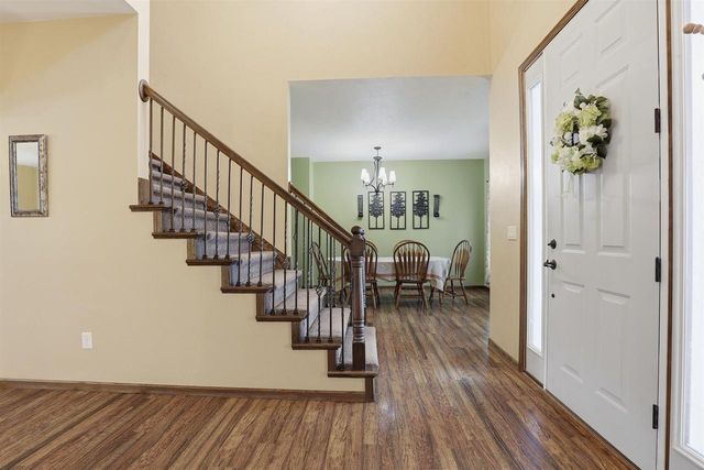 N9005 BLACKOAK STREET, Menasha, WI 54952