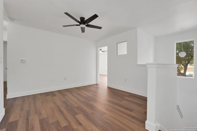 6706 Dragon Fire, San Antonio, TX 78242