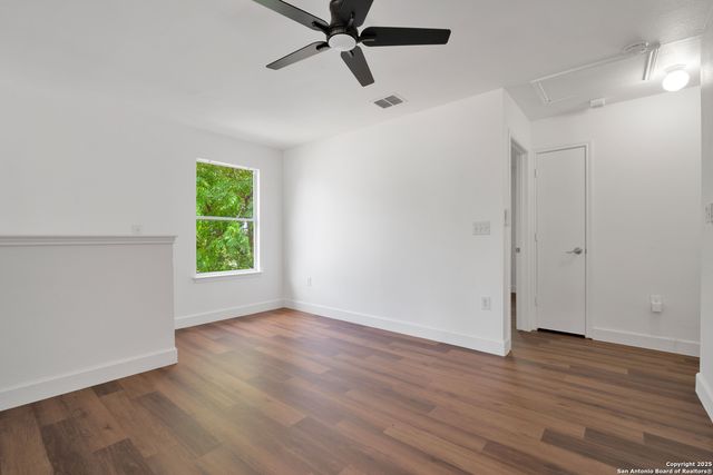 6706 Dragon Fire, San Antonio, TX 78242