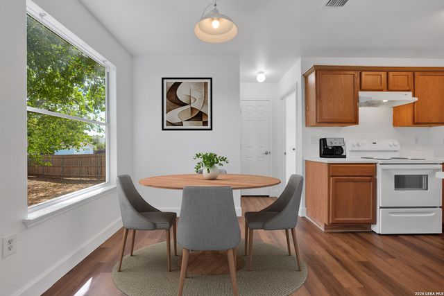 6706 Dragon Fire, San Antonio, TX 78242