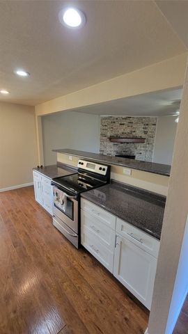 1213 Blanco Street W, Garland, TX 75040