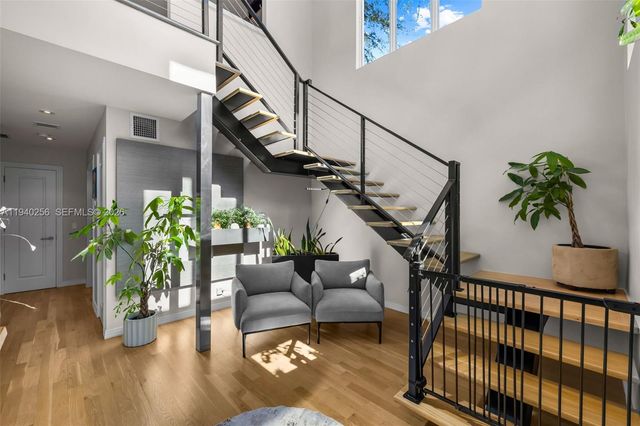 1317 NE 2nd St, Fort Lauderdale, FL 33301