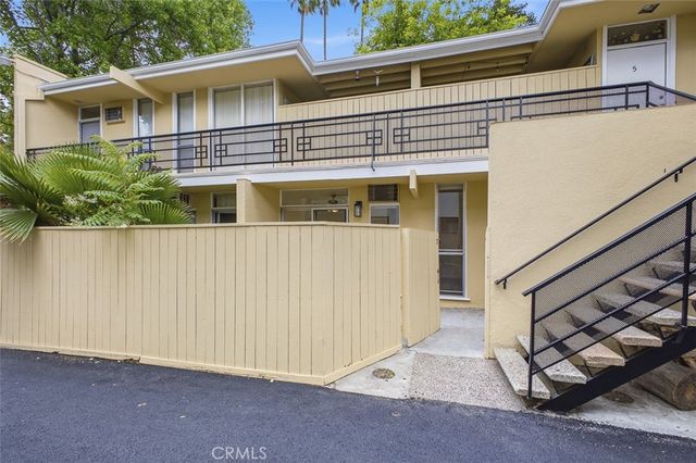 570 N Madison, Pasadena, CA 91101