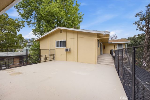 570 N Madison, Pasadena, CA 91101