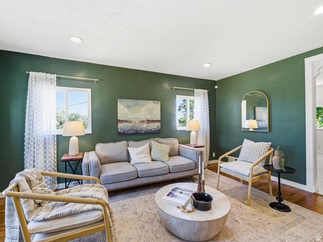 1107 E 300 S, Bountiful, UT 84010