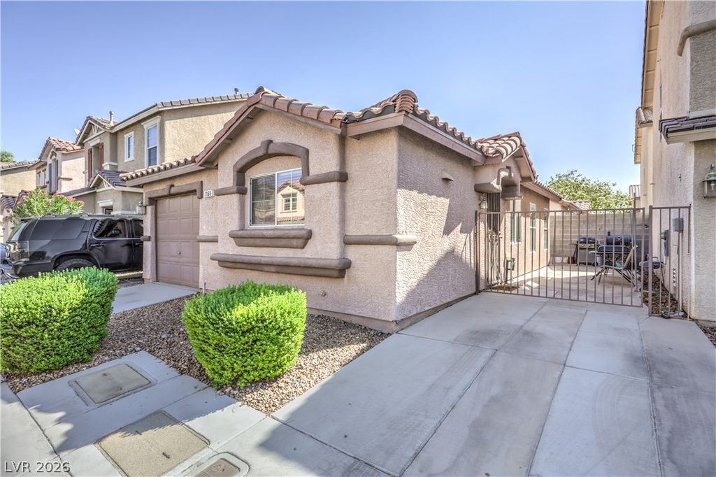 1160 Orange Meadow Street, Las Vegas, NV 89142 — photo 4