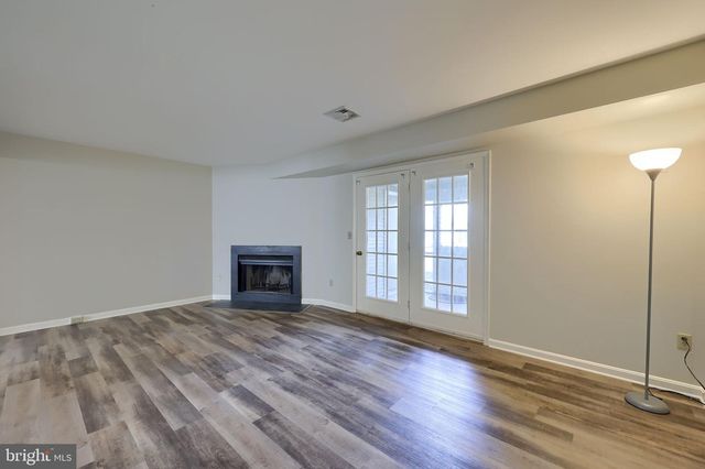 305 BARRINGTON CT, Palmyra, PA 17078