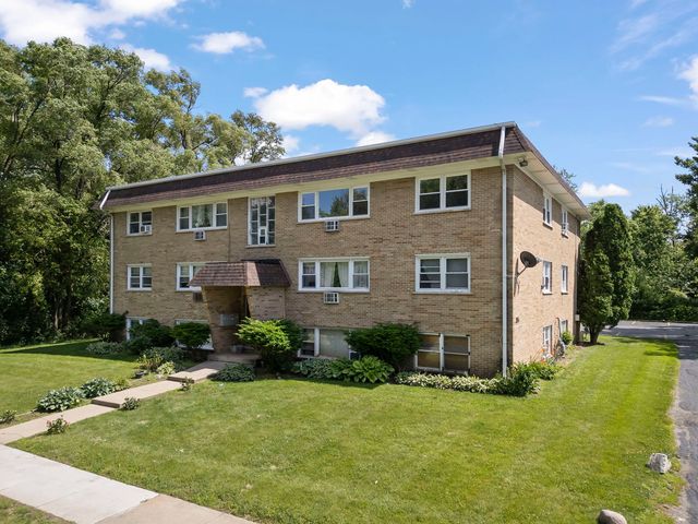 255 E OAK Street 12, Addison, IL 60101