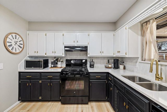 1718 W Elm Street, El Reno, OK 73036