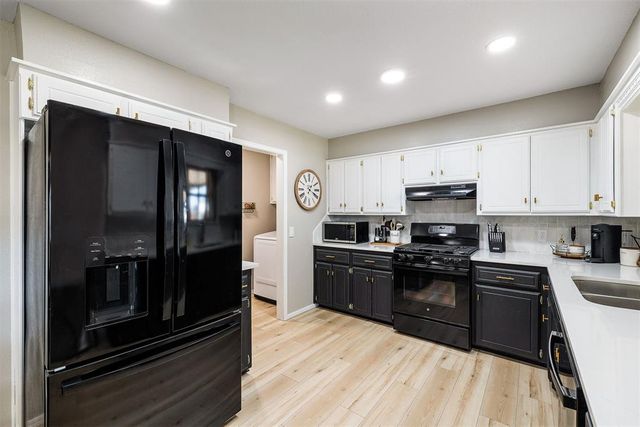 1718 W Elm Street, El Reno, OK 73036