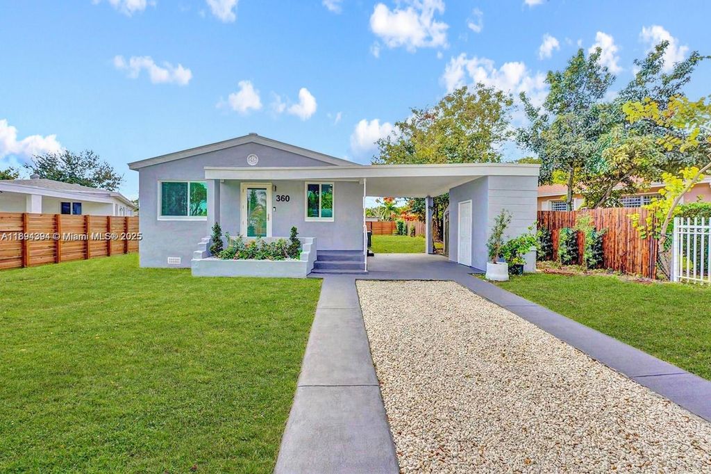 360 NW 132nd St, North Miami, FL 33168