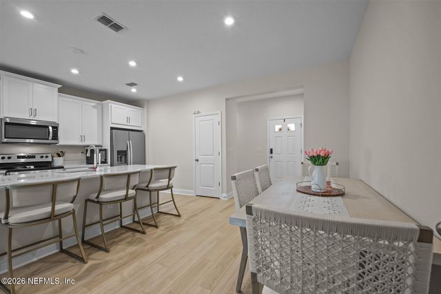 11993 CALVESTA Street, Jacksonville, FL 32256