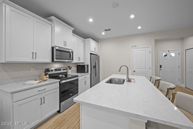 11993 CALVESTA Street, Jacksonville, FL 32256