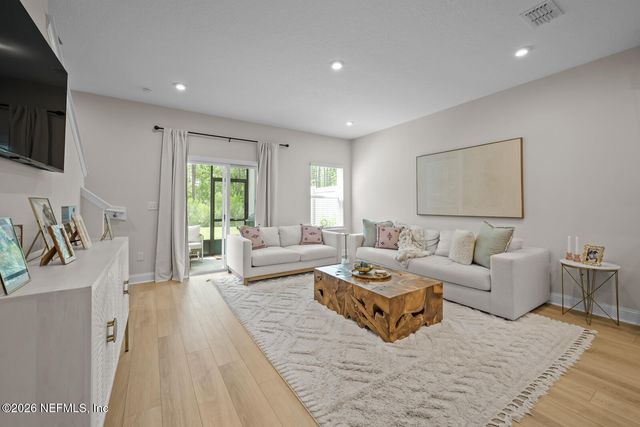 11993 CALVESTA Street, Jacksonville, FL 32256